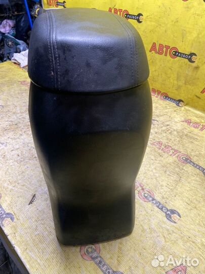 Подлокотник Kia Sportage SL G4KD 2013