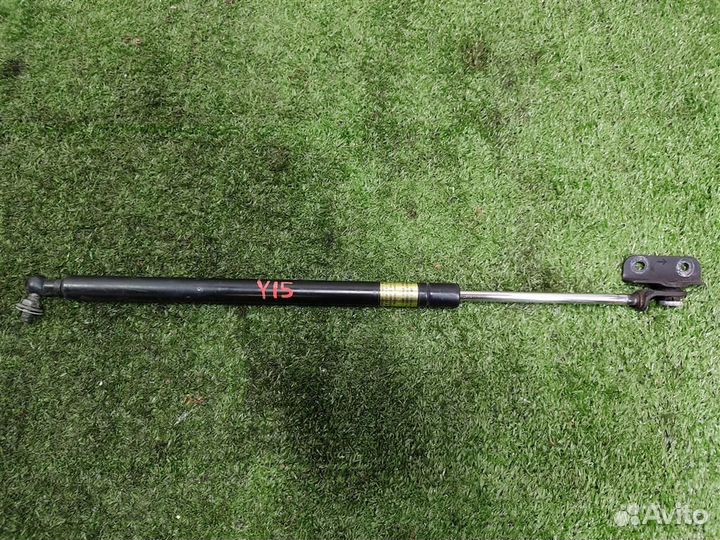 Амортизатор капота Subaru Tribeca WX 2006