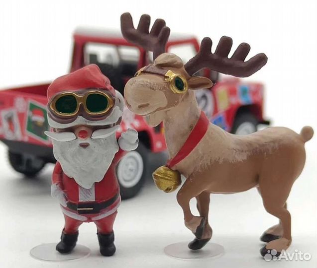 Mini GT Land Rover Defender 90 Pickup Christmas Ed