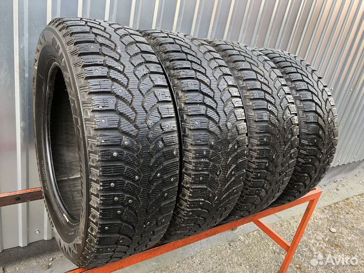 Bridgestone Blizzak Spike-01 205/60 R16