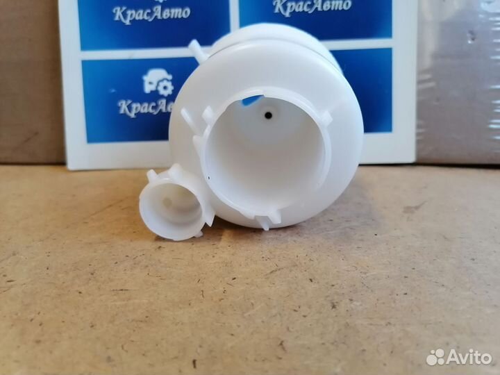 Фильтр топливный Toyota Corolla