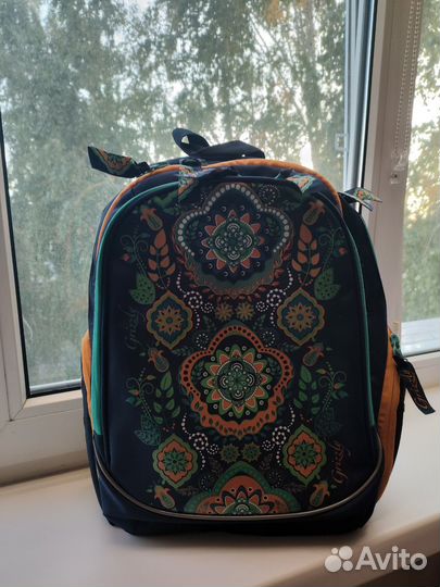 Школьный рюкзак grizzly