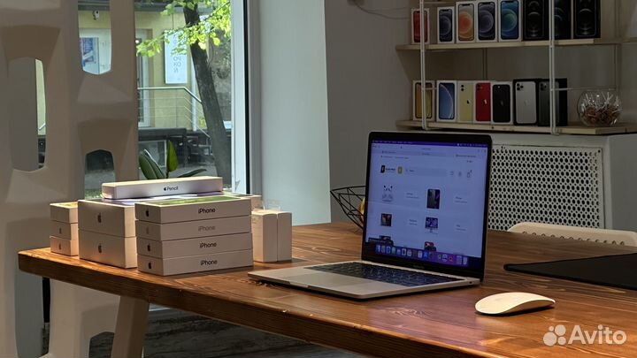 Новая Яндекс.Станция Мини 2 с Алисой