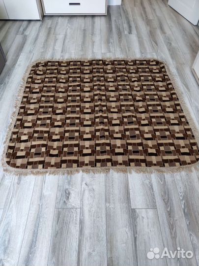 Комплект из покрывал на диван и два кресла