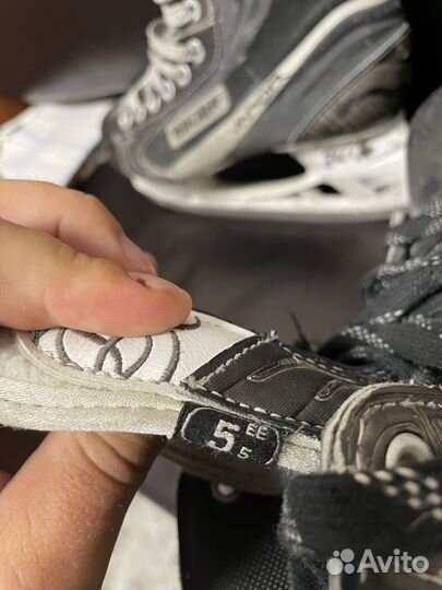 Хоккейные коньки bauer X7.0 LE 5,5EE