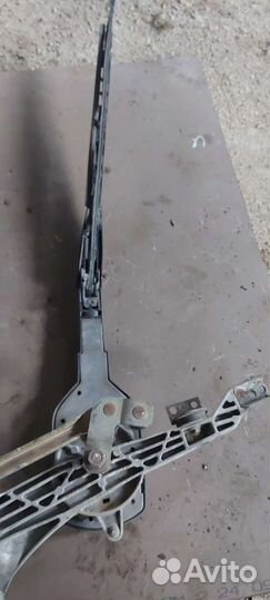 Трапеция дворников на Mercedes W14