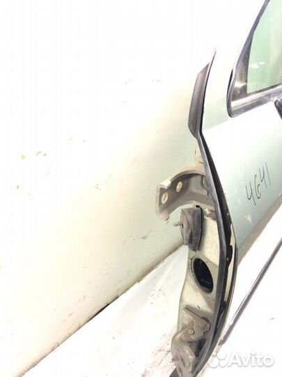 Дверь передняя левая Peugeot 407