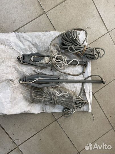 Якорь лодочный