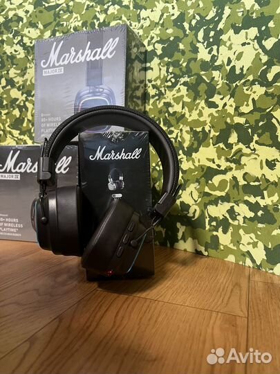 Беспроводные наушники marshall major 4