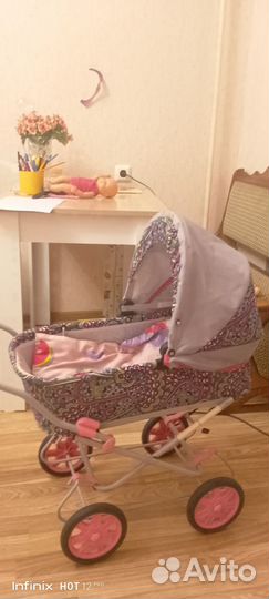 Коляска для кукол