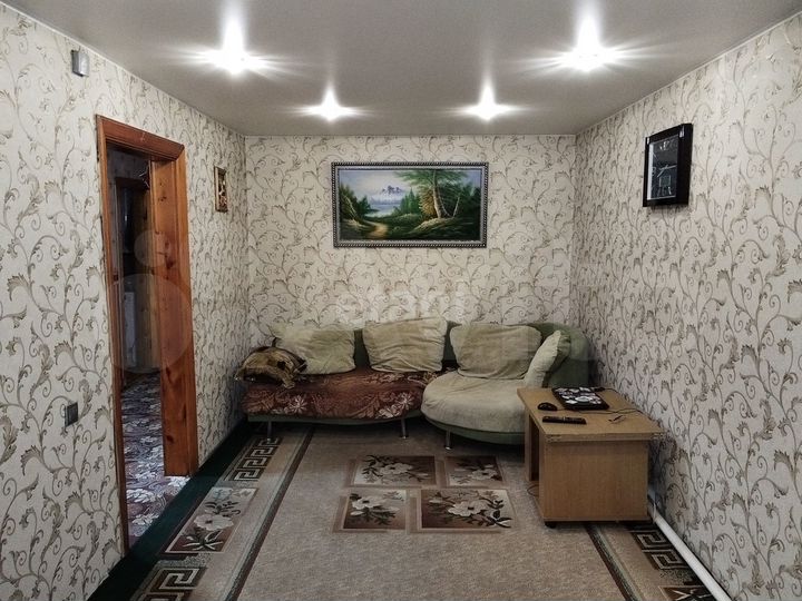 3-к. квартира, 71,1 м², 1/2 эт.