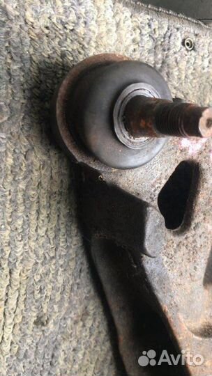 Рычаг подвески передний Dodge Durango 5.9 2000