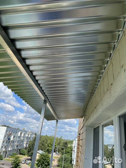 Крыша на балкон