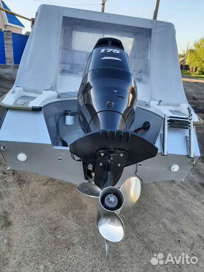 Продам катер UMS-600PL