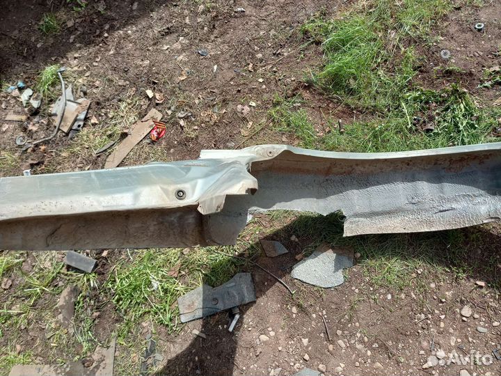 Задняя правая арка nissan almera classic