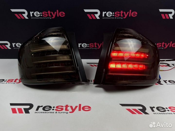 Фары задние Toyota Highlander (XU40) 09-13г