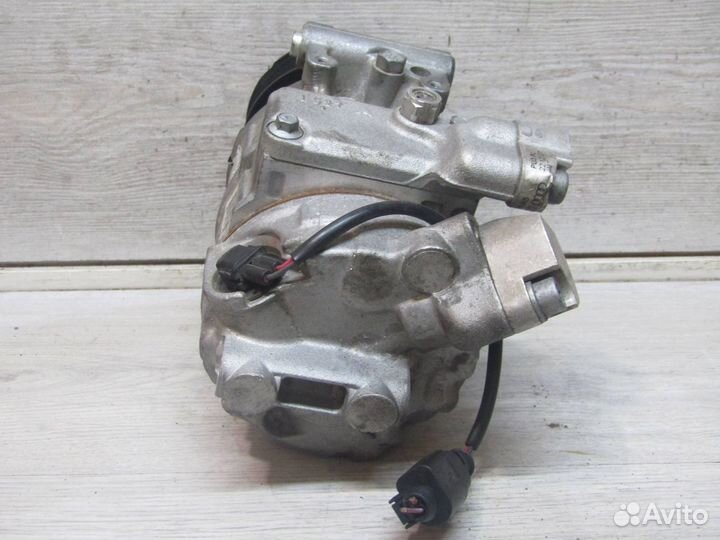 Компрессор кондиционера, Audi Q7 4L 4E0260805BC