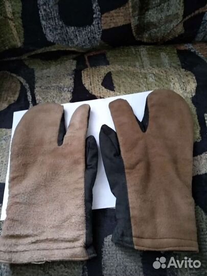 Рукавицы трехпалые военные