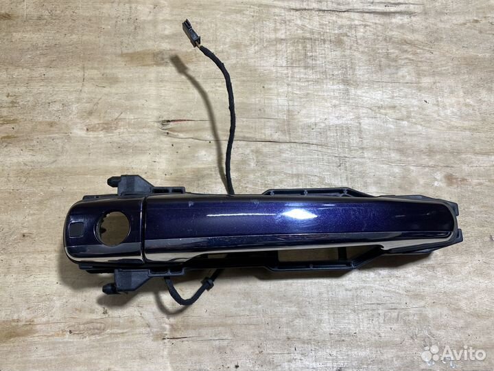 Ручка наружная Mercedes W210 R134