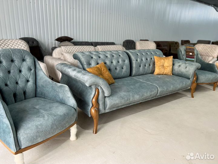 Мягкая мебель диваны и кресла новые