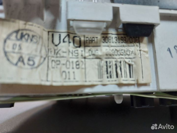 Комбинация приборов 30813199 для Volvo v40