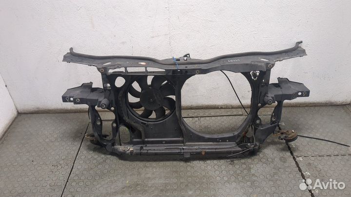 Рамка передняя Volkswagen Passat 5, 2002