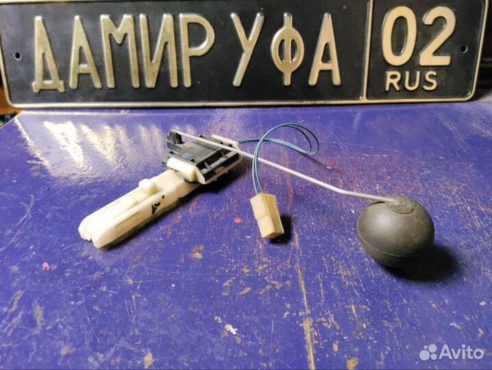 Датчик уровня топлива Audi Q7