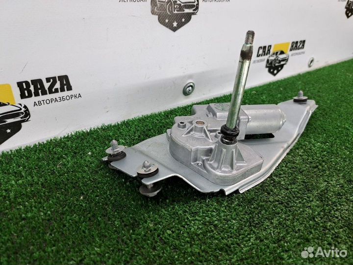 Моторчик заднего стеклоочистителя BMW X1