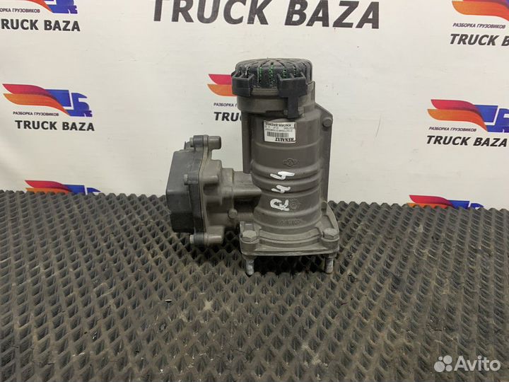 22085772 Кран управления тормозами прицепа