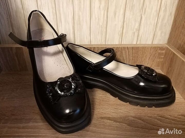 Туфли школьные для девочки