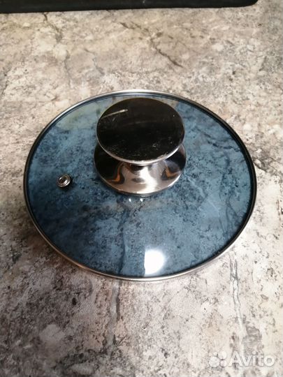 Крышки, кастрюли эмалированные бу