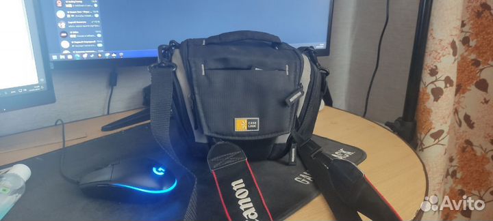 Зеркальный фотоаппарат canon eos1000D (EF-S 18-55)