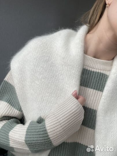 Бактус из пуха норки. Платок