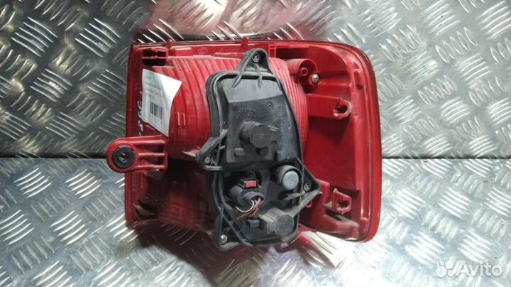 Фонарь 1T0945095R Volkswagen Touran (2010-2015)