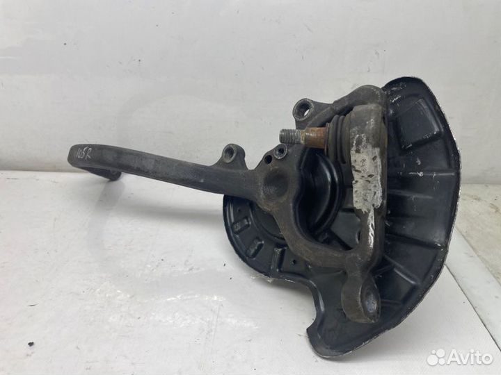 Кулак поворотный передний правый Mercedes-Benz E