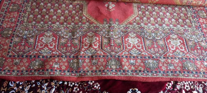 Ковер шерстяной