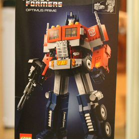 Lego 10302 Optimus Prime Оптимус Прайм