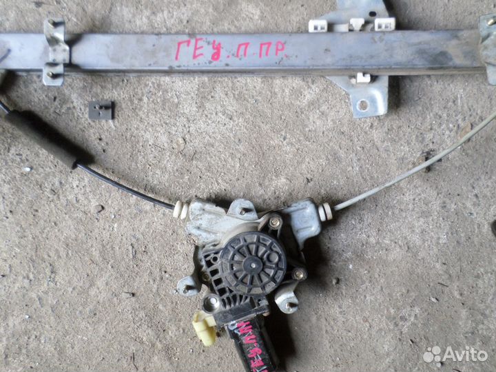 Стеклоподъемник передний Hyundai Getz (Гетц)