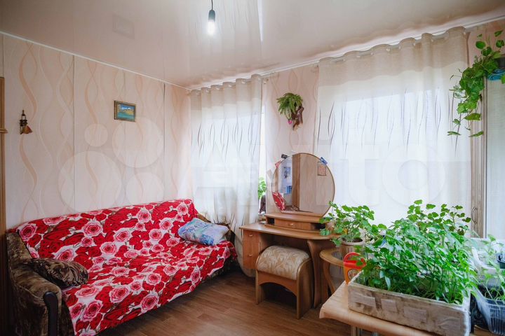 Дом 32,6 м² на участке 6,8 сот.