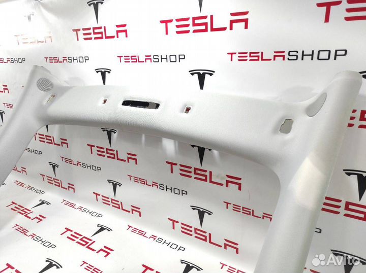 Обшивка потолка Tesla Model 3 2018 1101060-91-H