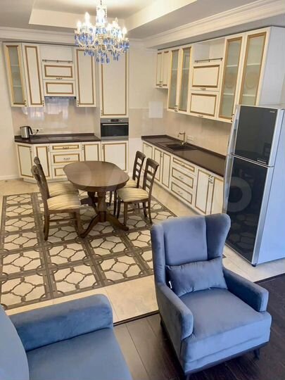 2-к. квартира, 93 м², 5/6 эт.