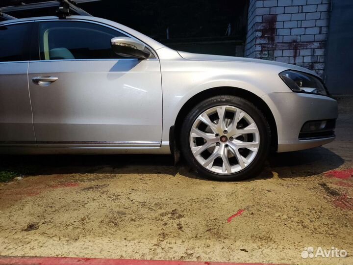 Литой диск VW Canyon R18