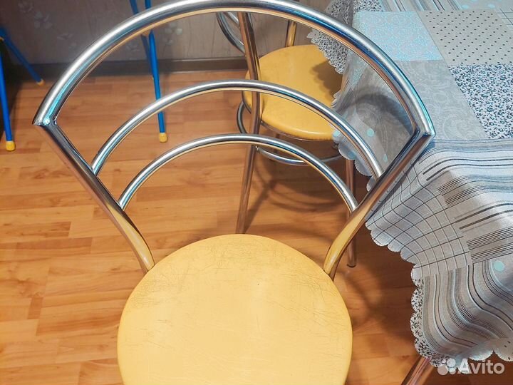 Стулья кухонные 4шт бу