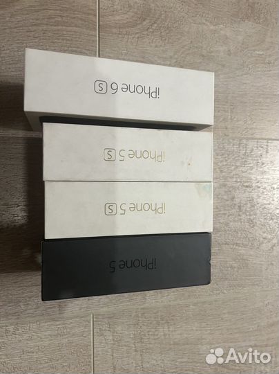 Коробка из под айфона