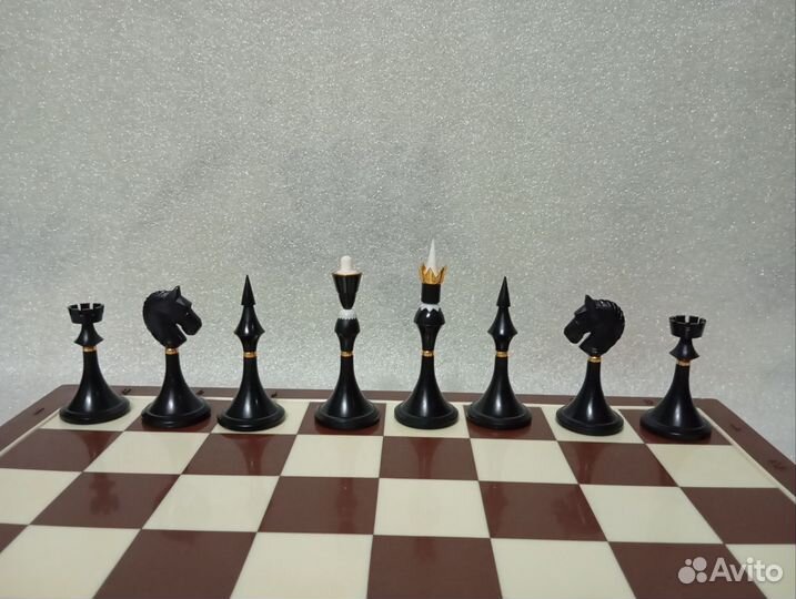 Шахматы Киев пластмасс, Киев. С утяжелителями