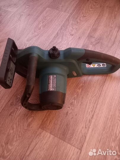 Продам электро пилу