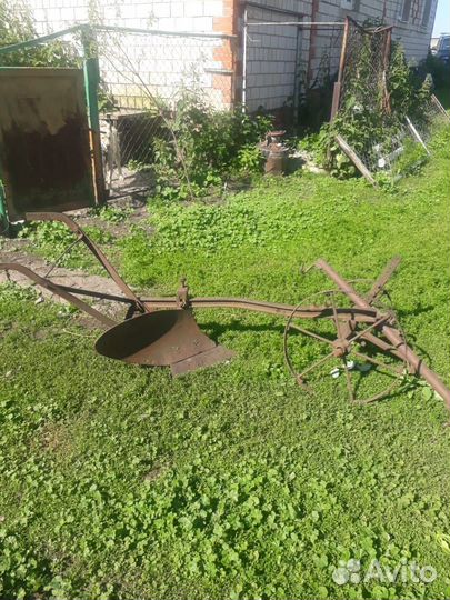 Конный плуг