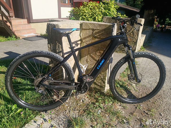 Электровелосипед Cube Reaction