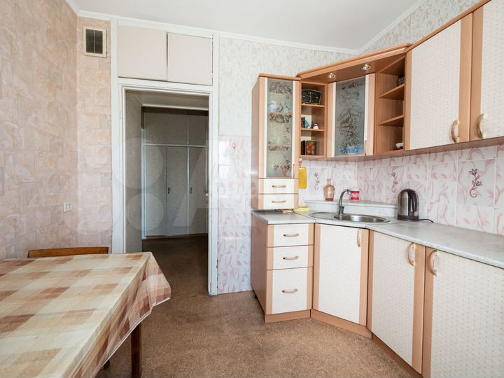 2-к. квартира, 54 м², 8/9 эт.