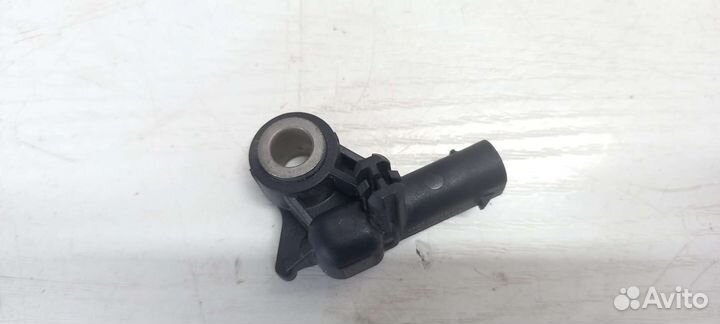 Датчик удара Volksvagen Polo 6